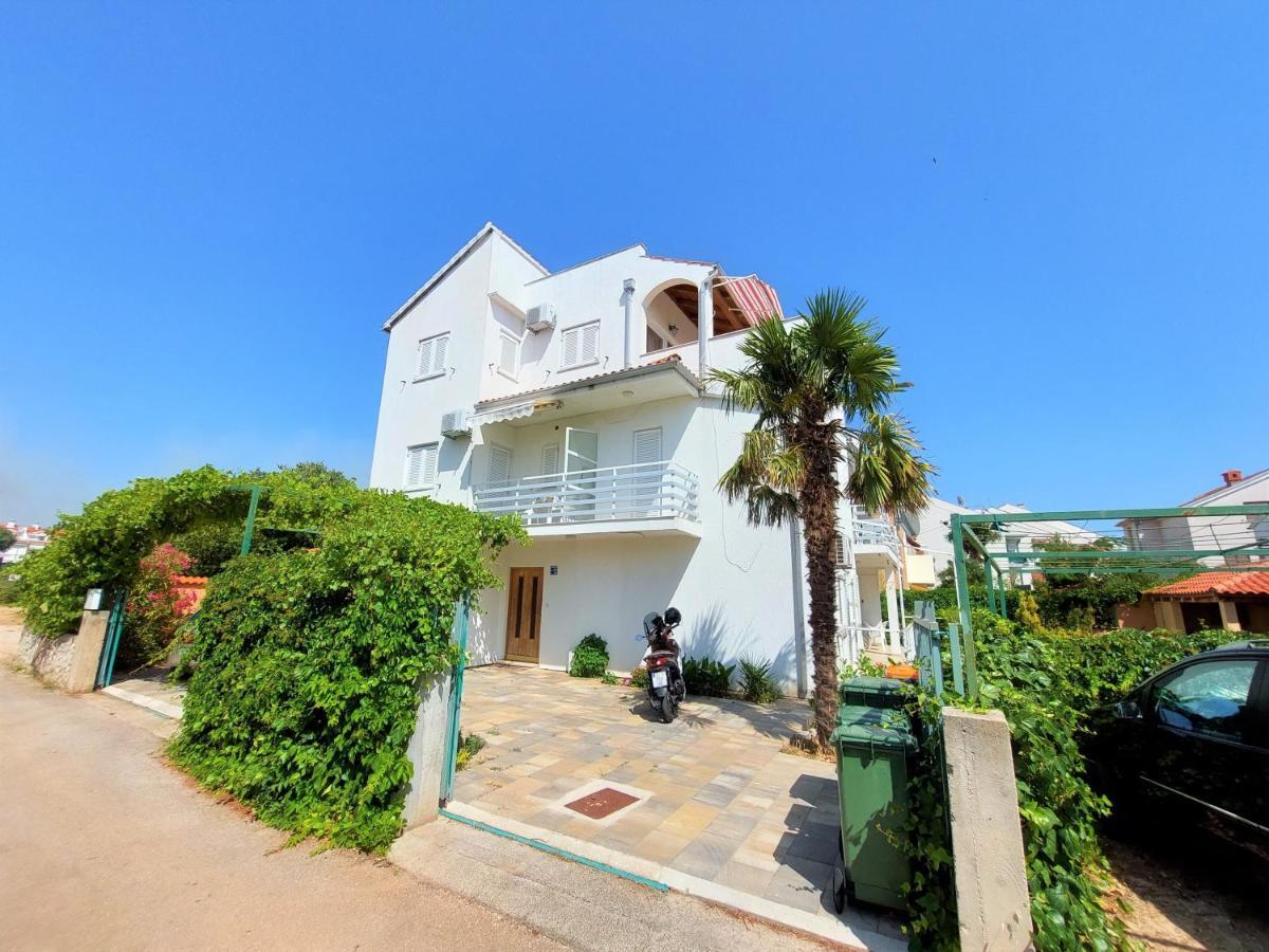 Apartments Neva & Neva Beach House Srima Kültér fotó